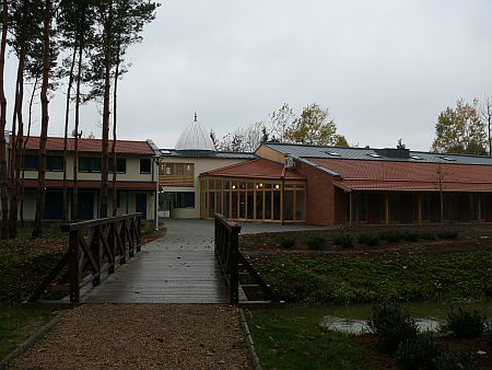 Kámoni arborétum, látogatóközpont