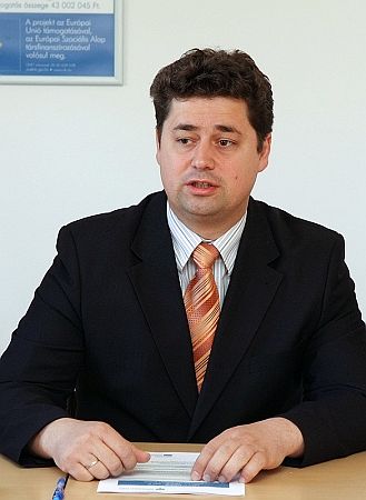 B&aacute;sthy B&eacute;la