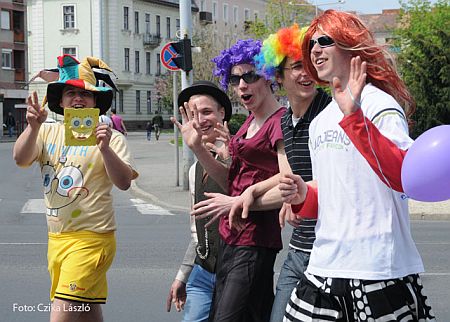 Savaria Szakk&ouml;z&eacute;piskola - Bolondballag&aacute;s 2010