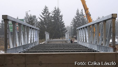 Hídépítők