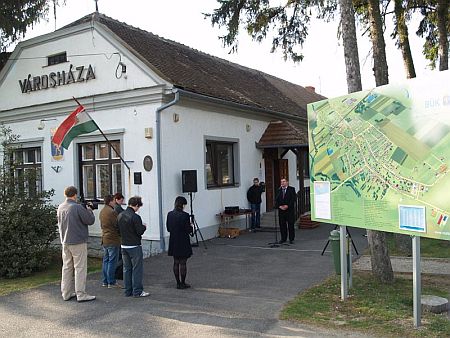Sajtótájékoztató Bükön