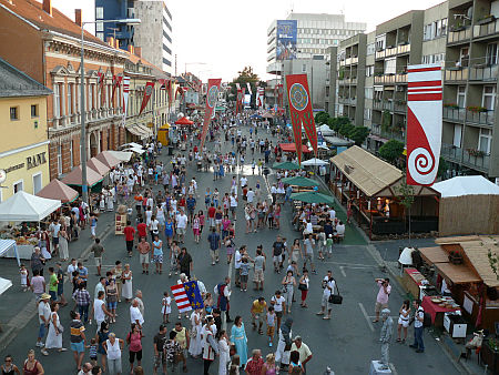 Szombathelyi diadal&iacute;v