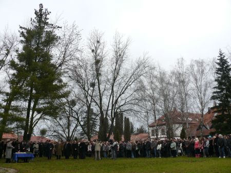 Doni &aacute;tt&ouml;r&eacute;s megeml&eacute;kez&eacute;s Szombathelyen, 2011