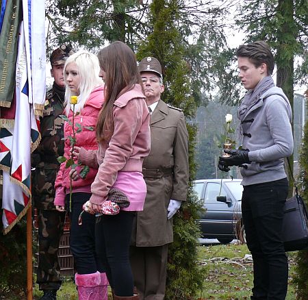 Doni &aacute;tt&ouml;r&eacute;s megeml&eacute;kez&eacute;s Szombathelyen, 2011