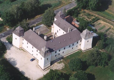 Egervári kastély