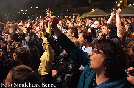Első Emelet koncert Szombathely