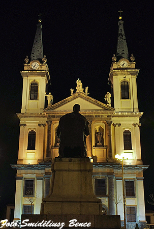 A föld órája Szombathelyen