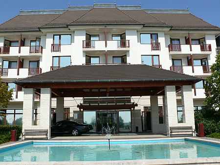 Greenfiel Hotel B&uuml;k