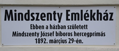 Felújították Mindszenty József bíboros szülőházát a Vas megyei Csehimindszenten