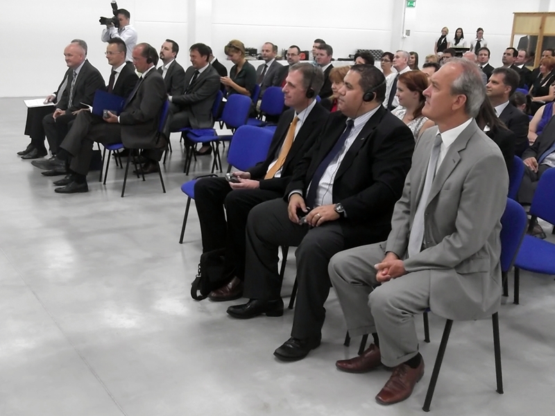 Üzemcsarnokot avatott a szombathelyi Jabil