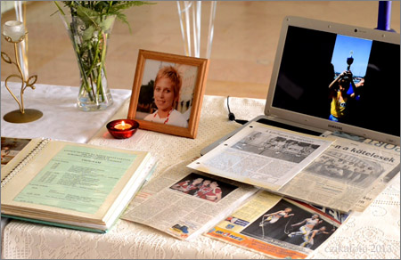 <p class="rtecenter">&nbsp;</p>