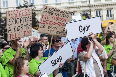Tüntetés Győrben