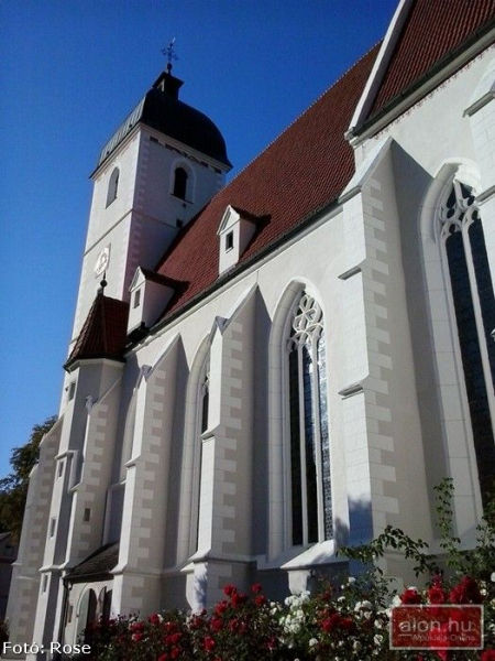 Kirchschlag, nagytemplom