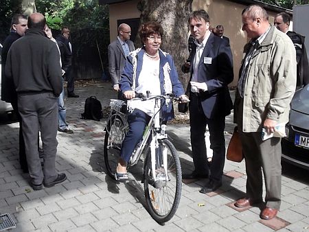 Pedelec kerékpárok töltője
