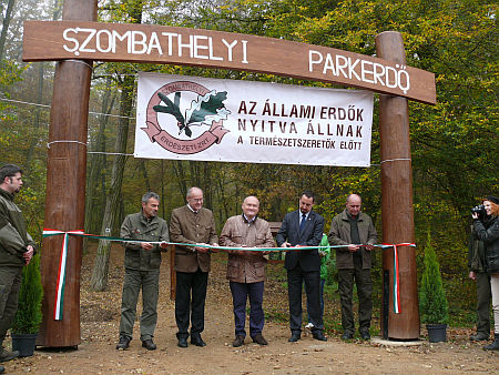 Szombathelyi parkerdő átadása