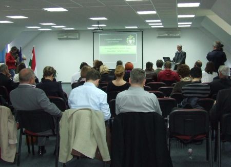 Konferencia a hármashatárról