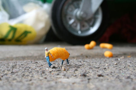 Slinkachu