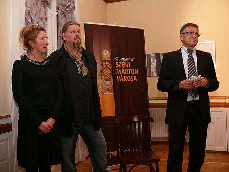 S. Horváth Ildikó, Stekovics Gáspár és Parais István Agora-igazgató