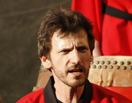 Vörös Emil, Ataru Taiko
