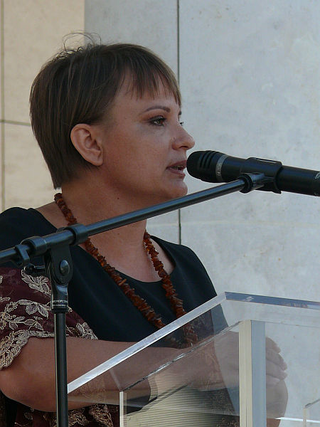 Iseum átadás