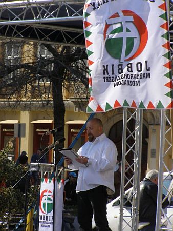Jobbik kamp&aacute;nyz&aacute;r&oacute; Szombathelyen