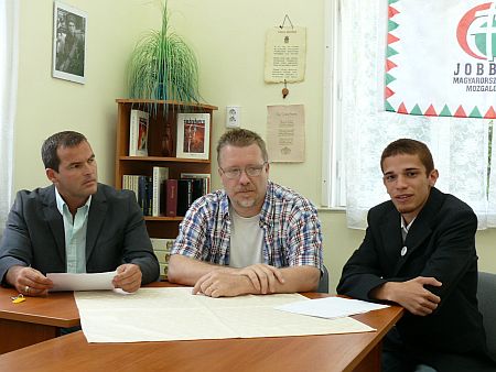 Jobbik sajt&oacute;t&aacute;j&eacute;koztat&oacute;
