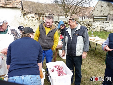 Disznőölés