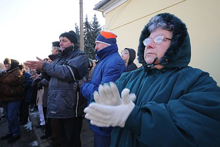 Demonstráció a körmendi kórház működési engedélyének visszavonása miatt