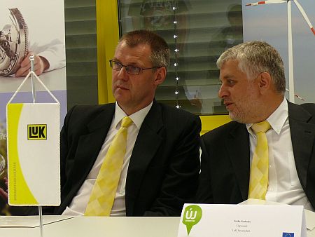Michael Reinig ügyvezető igazgató és Szőke Szabolcs cégvezető
