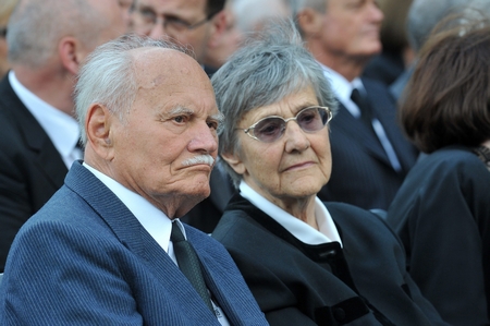M&aacute;dl Ferenc temet&eacute;se