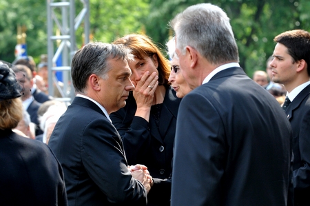 M&aacute;dl Ferenc temet&eacute;se