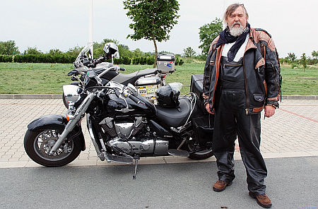Motoros t&uacute;raverseny Szombathelyen