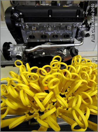 A szentgotthárdi Opel-gyárban