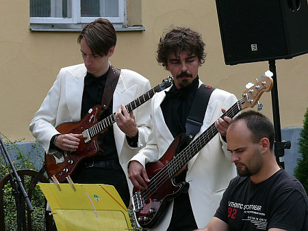 K&ouml;nnyű pr&eacute;da