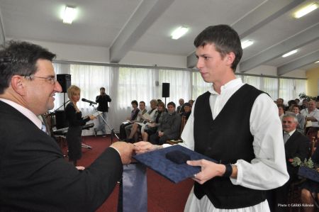 S&aacute;rv&aacute;ri Kist&eacute;rs&eacute;g d&iacute;j&aacute;tad&oacute;