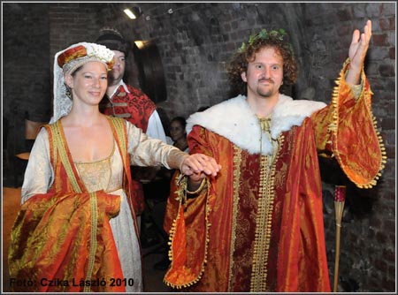 Báthory Lakoma Sárváron