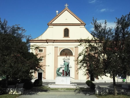 Szent M&aacute;rton k&uacute;t