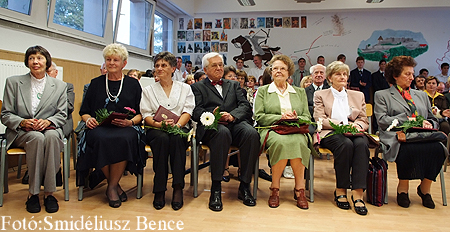 Tan&eacute;vnyit&oacute; &uuml;nneps&eacute;g Szombathelyen 