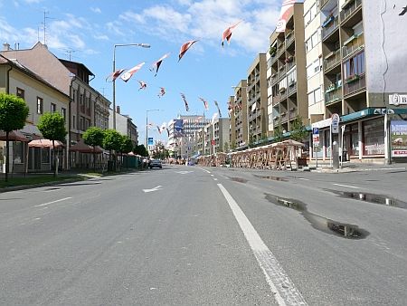 Szombathely, Th&ouml;k&ouml;ly utca