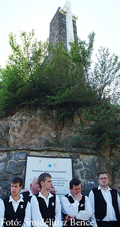 Trianon eml&eacute;kmű,, S&aacute;g hegy, 2010. j&uacute;nius 5.