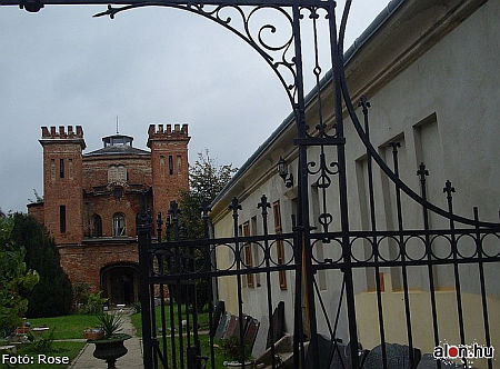 Kőszegi zsinag&oacute;ga