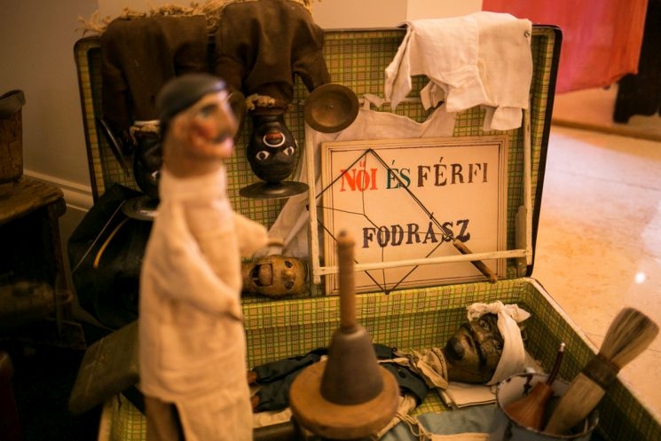 Szervusztok, pajtikák! - Vitéz László és családja Szombathelyen Szervusztok, pajtikák! - Vitéz László és családja Szombathelyen