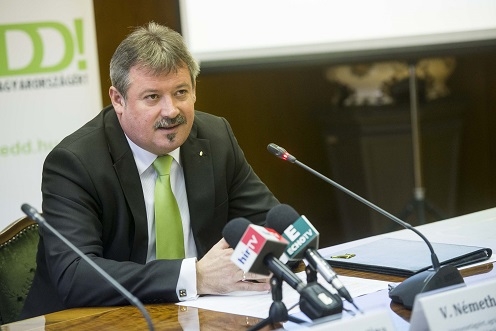 V. Németh Zsolt a hulladékgazdálkodás átalakításáról V. Németh Zsolt a hulladékgazdálkodás átalakításáról