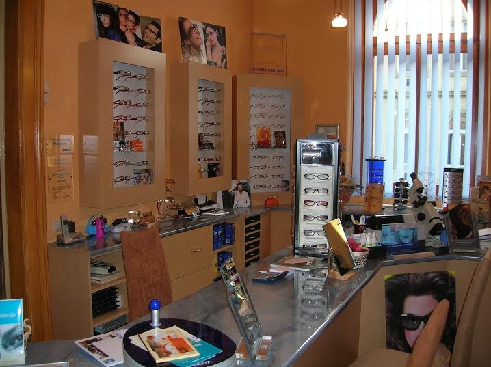 Abért Optika: Minőség korrekt áron, megfelelő garanciával Abért Optika: Minőség korrekt áron, megfelelő garanciával