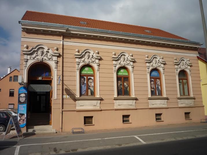 Abért Optika: Minőség korrekt áron, megfelelő garanciával Abért Optika: Minőség korrekt áron, megfelelő garanciával