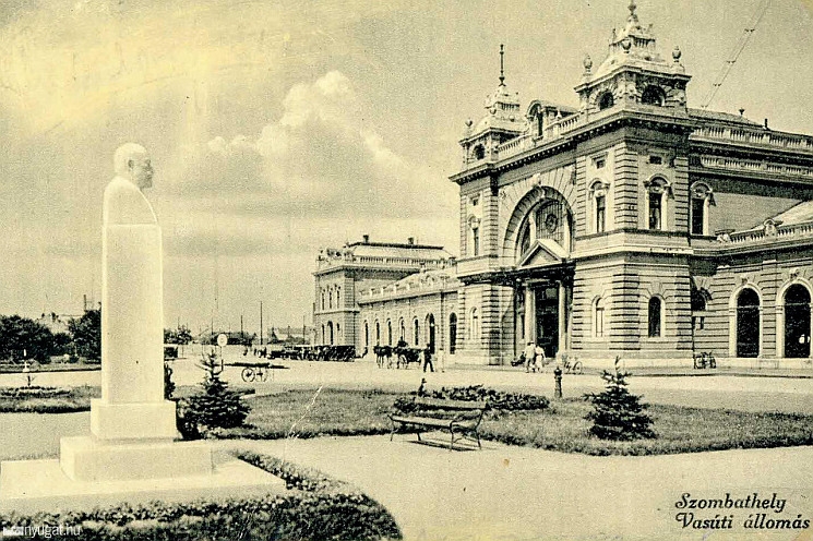 A szombathelyi állomás épülete 1940-ben A szombathelyi állomás épülete 1940-ben
