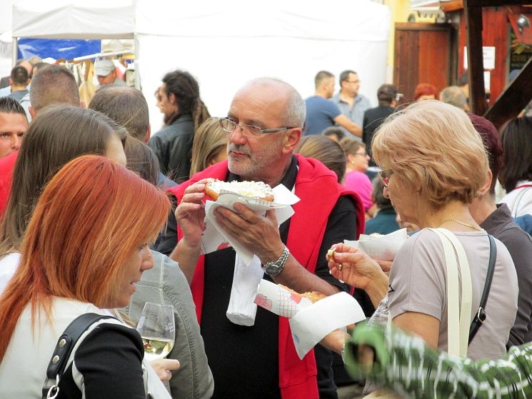 Zajlik a XXIV. Soproni Borünnep. Zajlik a XXIV. Soproni Borünnep.