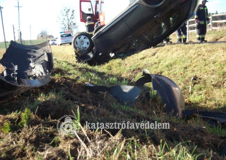 Három napon belül négy autó borult fel baleset következtében Vas megyében