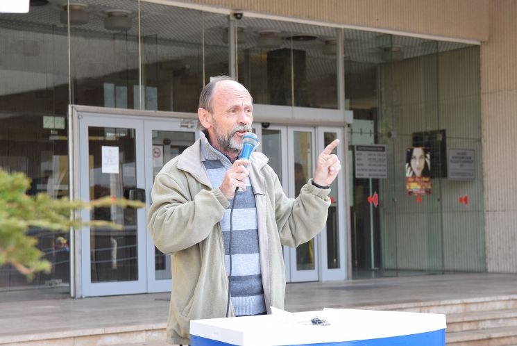 Dr. Demokrácia helyett Szombathely a tavaszt választotta Dr. Demokrácia helyett Szombathely a tavaszt választotta