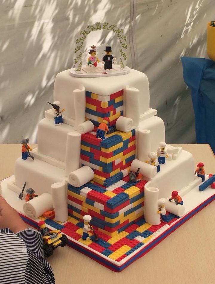 Egy újabb különleges esküvői torta Egy újabb különleges esküvői torta